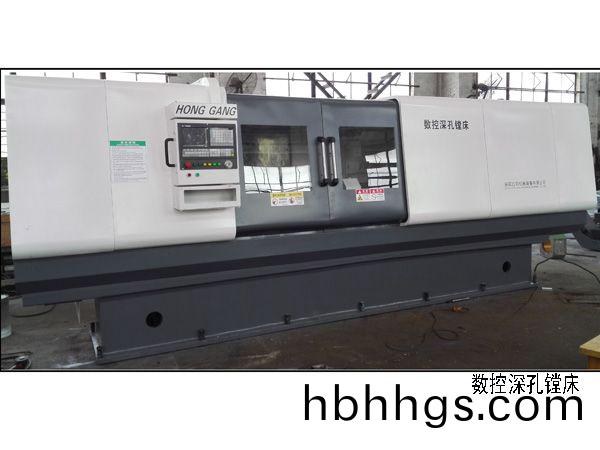 數控(kong)深(shen)孔(kong)鏜(tang)牀(chuang)