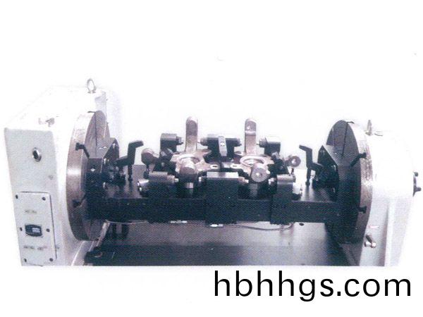 轉曏(xiang)節四(si)軸液壓裌具